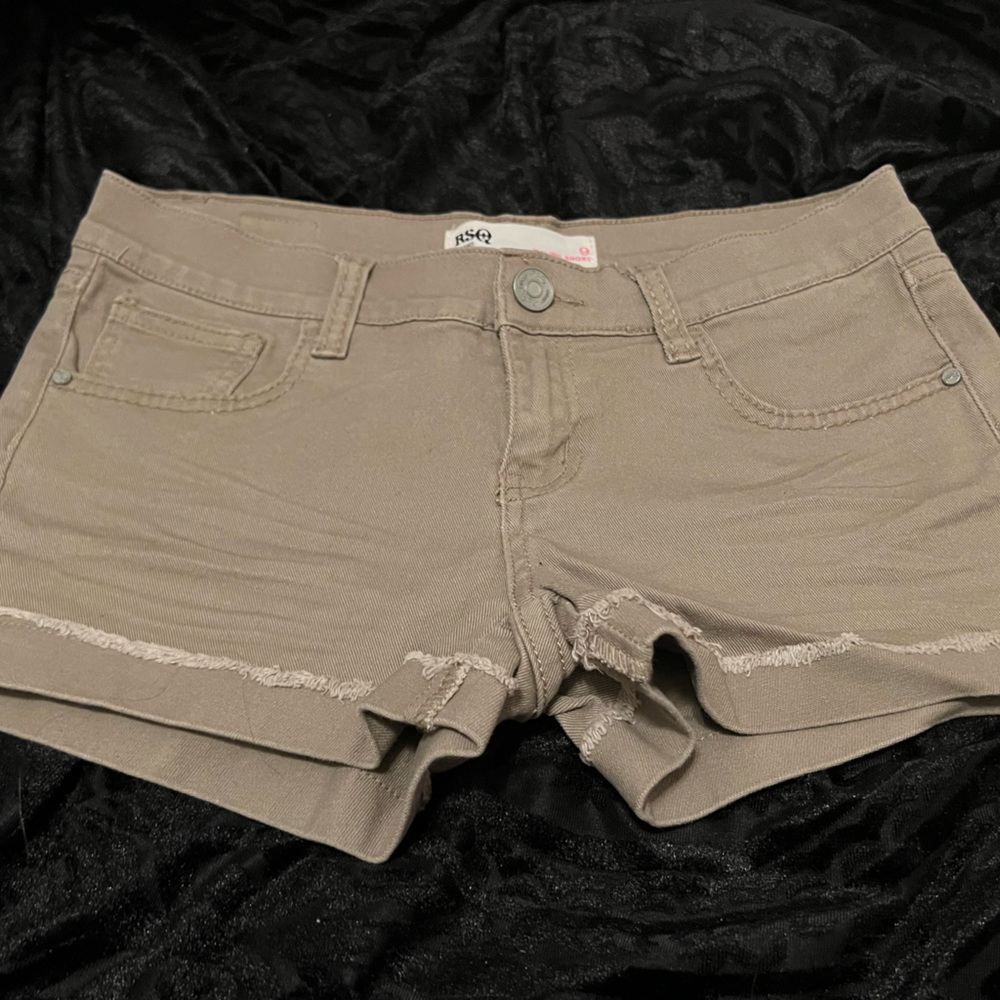 RSQ (malibu short) size 9